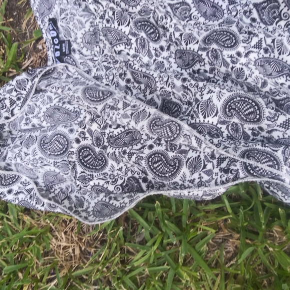 Volcom - Picture 5 of 6